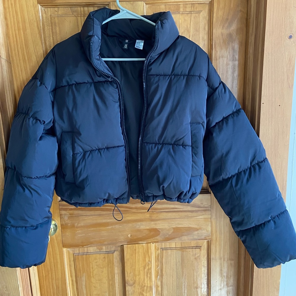 H&M cropped puffer